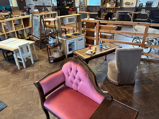 Poppy room - wimblebury